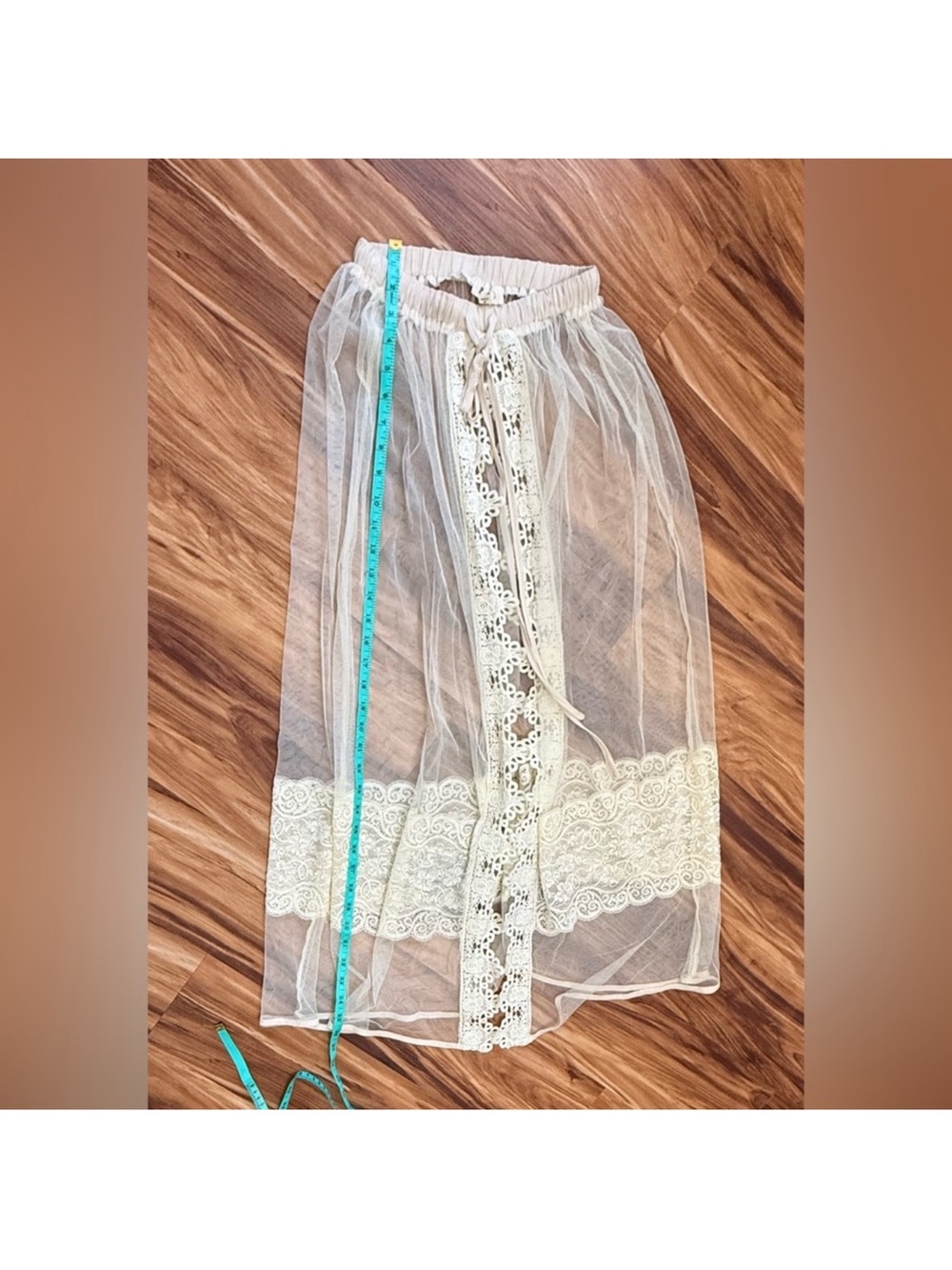 POL Sheer Lace-Trim Maxi Skirt in Ivory - Picture 6 of 6
